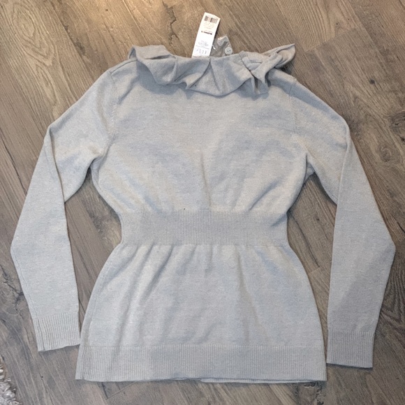 ELLE NWT Button-down Cardigan with Fitted-waist and Ruffled V-neck - Picture 10 of 11